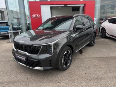 Voir le détail de l'offre de cette KIA Sorento 1.6 T-GDi 252ch PHEV Premium 4x4 7 places de 2024 en vente à partir de 56 999 € 