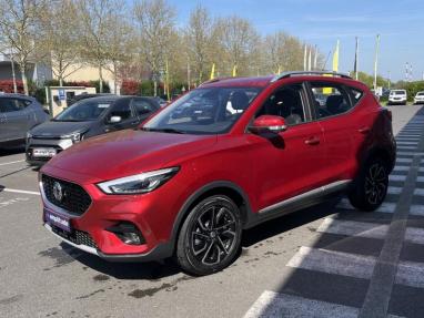 Voir le détail de l'offre de cette MG MOTOR ZS 1.5 VTi-Tech 106ch Luxury de 2023 en vente à partir de 169.66 € / mois