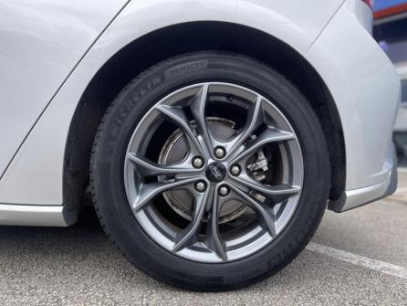FORD Focus 1.5 EcoBlue 120ch ST-Line à vendre à Besançon - Image n°9
