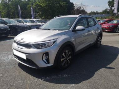 Voir le détail de l'offre de cette KIA Stonic 1.0 T-GDi 120ch MHEV Active iBVM6 de 2021 en vente à partir de 15 499 € 
