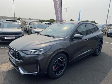 Voir le détail de l'offre de cette FORD Kuga 2.5 Duratec 180ch Hybrid FlexiFuel ST-Line X Powershift de 2025 en vente à partir de 37 999 € 