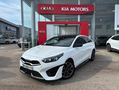 Voir le détail de l'offre de cette KIA ProCeed 1.5 T-GDI 160ch GT Line Premium DCT7 de 2022 en vente à partir de 308.33 €  / mois