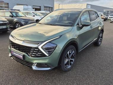 Voir le détail de l'offre de cette KIA Sportage 1.6 T-GDi 230ch HEV Design BVA6 4x2 de 2022 en vente à partir de 448.13 €  / mois