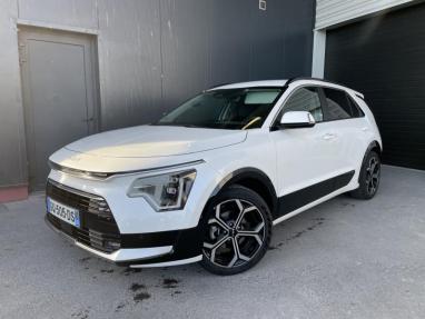Voir le détail de l'offre de cette KIA Niro 1.6 GDi 141ch HEV Premium DCT6 de 2023 en vente à partir de 26 999 € 